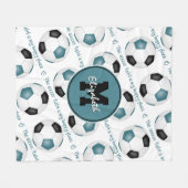 ティール(緑がかった色)ブラックサッカー場は私の幸せな場所だ フリースブランケット (正面(横))