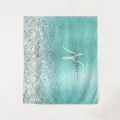 ティール（緑がかった色）ブラッシュメタル銀グリッターモノグラム名 タペストリー (正面)