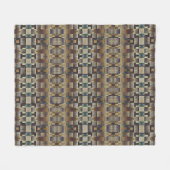 ティール（緑がかった色）ブルーグレーブラウンキャビン素朴モザイクパターン フリースブランケット (正面(横))