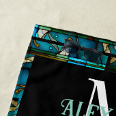 ティール(緑がかった色)ブルードルフィンルックオブステンドグラス ビーチタオル (インサイチュ)