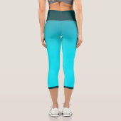 ティール（緑がかった色）ブルーネームテンプレート カプリレギンス (裏面)