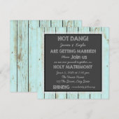 ティール（緑がかった色）ブルーバーンウッドシャルボードカントリーウェディング 招待状 (正面/裏面)