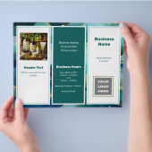 ティール（緑がかった色）ブルービジネスロゴQRコード3折 チラシ (手)