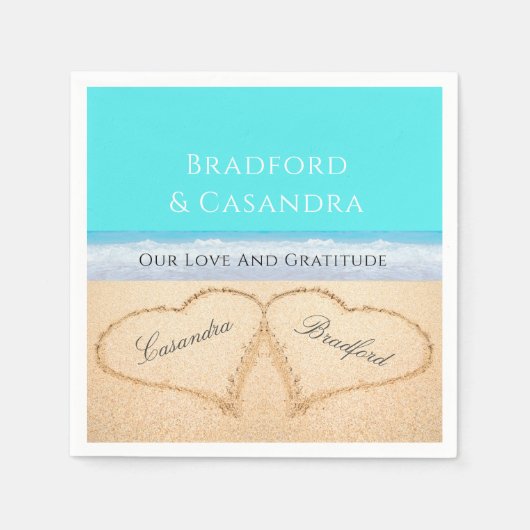 ティール（緑がかった色）ブルービーチ結婚式2ハートズインザサンド スタンダードカクテルナプキン (正面)