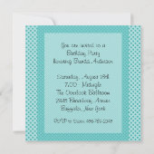 ティール（緑がかった色）ブルーブラック水玉模様ウーマンズバースデーパーティー 招待状 (裏面)