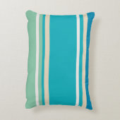 ティール（緑がかった色）ブルー、グリーン、ターコイズストライプ アクセントクッション (裏面(縦))