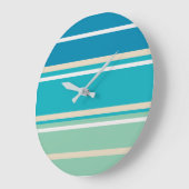 ティール（緑がかった色）ブルー、グリーン、ターコイズストライプ ラージ壁時計 (傾斜)