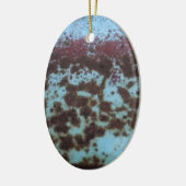 ティール（緑がかった色）ブルー&パープルラステッド背景 セラミックオーナメント (左)
