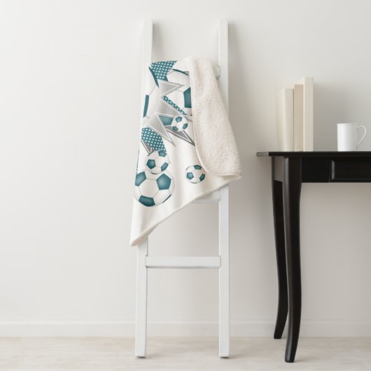 ティール(緑がかった色)ホワイトサッカーボールが女の子のスポーツルームをスター シェルパブランケット (インサイチュ)