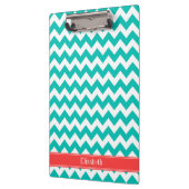 ティール(緑がかった色)ホワイトシェブロンジグザグコーラルネームモノグラム クリップボード (左)