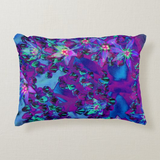ティール(緑がかった色)、マゼンタ、青の多肉性セダムの花 アクセントクッション (正面)