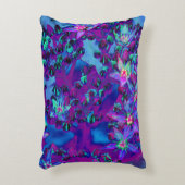 ティール(緑がかった色)、マゼンタ、青の多肉性セダムの花 アクセントクッション (正面(垂直))