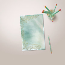 ティール（緑がかった色）モノグラム装飾ライン