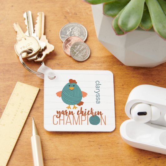 ティール(緑がかった色)&ラストヤーンチキンチャンピオンキーチェーン キーホルダー (デスク)