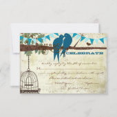 ティール(緑がかった色)ラブバードが木の結婚式に座るRSVP 招待状 (正面)