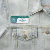 ティール(緑がかった色)ロゴを追加する社員名と役職 名札 (インサイチュ)