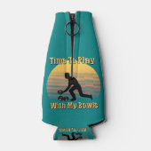 ティール（緑がかった色）ローンボウルズプレイタイム、ボトルクール ボトルクーラー (裏面)