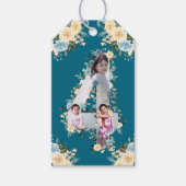 ティール（緑がかった色）写真4thバースデーコラージブルーイエローフラワー ギフトタグ (正面)