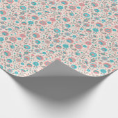 ティール（緑がかった色）及び珊瑚の民芸の花柄パターン ラッピングペーパー (角)