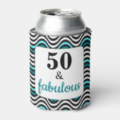 ティール（緑がかった色）波50と素晴らしい誕生日ビーチパーティー 缶クーラー (缶正面)