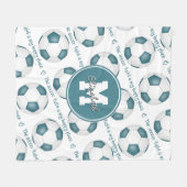 ティール（緑がかった色）白サッカー場は私の幸せな場所だ フリースブランケット (正面(横))