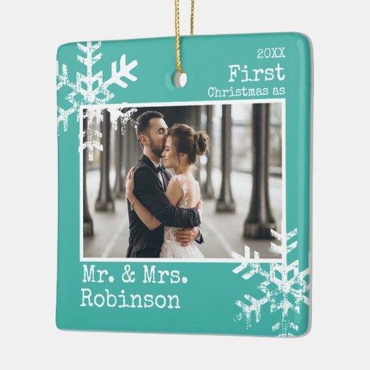 ティール(緑がかった色)第1回クリスマス氏フォト夫人 セラミックオーナメント (左)