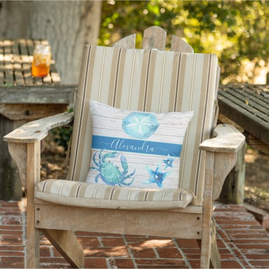 ティール（緑がかった色）航海のブルーカニ砂ドル屋外枕 アウトドアクッション (椅子)