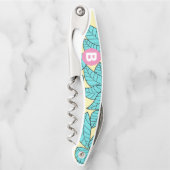 ティール（緑がかった色）葉植物型ブライトピンクモノグラム ソムリエナイフ (正面)