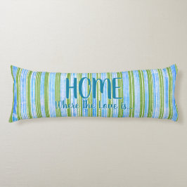 ティール（緑がかった色）、青、緑、および白の各ストライプパターン ボディピロー