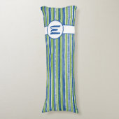 ティール（緑がかった色）、青、緑、白のモノグラストライプム ボディピロー (正面縦)
