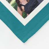 ティール（緑がかった色）11フォトコラージモザイクスクウェア枠モノグラム フリースブランケット (角)