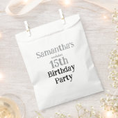 ティーンのノンシャラン誕生日パーティー招待状 フェイバーバッグ (クリップ留めされた状態)