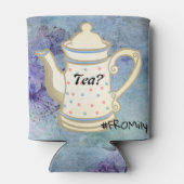 ティー?#FROMilyファンドムリューディナーデザイン 缶クーラー (裏面)