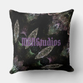 テオ クッション (裏面)