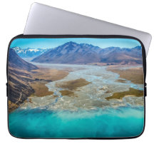 テカポ湖とニュージーランド南部アルプス