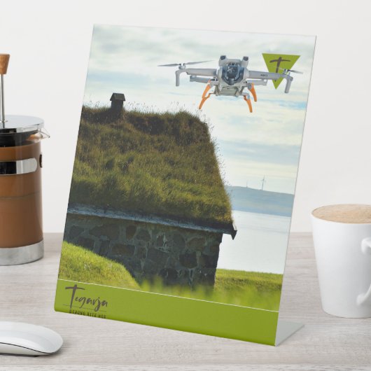 テガルヤ 台座サイン (インサイチュ)