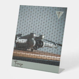 テガルヤ 台座サイン