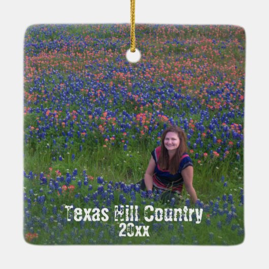 テキサス州の丘の国のBluebonnetsは写真旅行を所有します セラミックオーナメント (裏面)