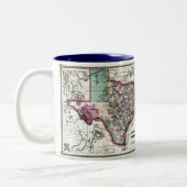 テキサス州の地図および州の旗 ツートーンマグカップ (左)