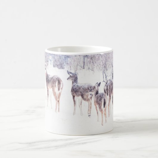 テキサス州アートマグカップに登場するスノーディアー コーヒーマグカップ (中央)