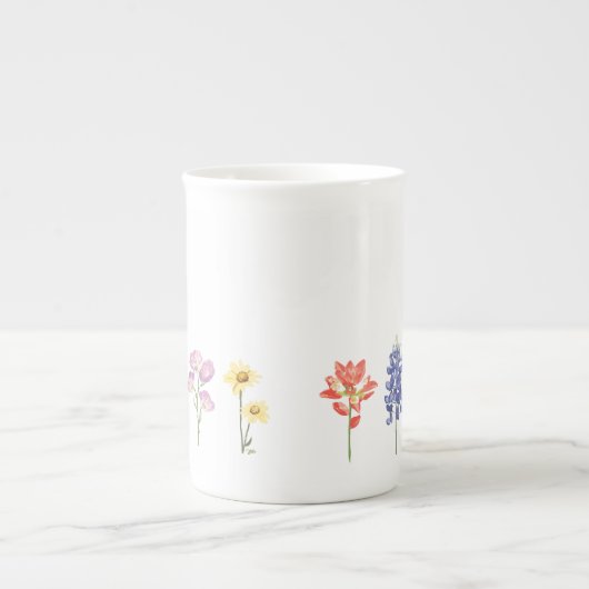 テキサス州ワイルドフラワーズ – インディアンペイントブラシ, Bluebonnet ボーンチャイナマグカップ (正面)