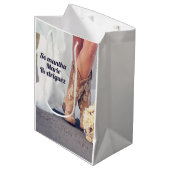 テキサス州新婦インブーツブライダルシャワー ミディアムペーパーバッグ (正面アングル)