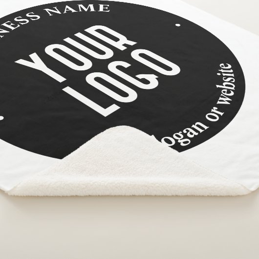 テキストとアップロードされたロゴ | 編集可能な黒と白 シェルパブランケット (3/4)