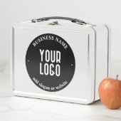 テキストとアップロードされたロゴ | 編集可能な黒と白 メタルランチボックス (インサイチュ)