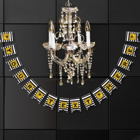 テキストはこちら金ゴールド、白黒ストライプ文字 バンティングフラッグ