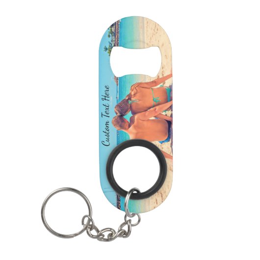 テキストを入れたオリジナル写真のキーチェーン ボトルオープナー (正面)