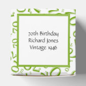 テキスト70番目の誕生日番号パターン(緑/白) フェイバーボックス (上部)