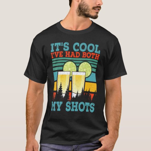 テキーラ2ショット飲んだから大丈夫 Tシャツ (正面)