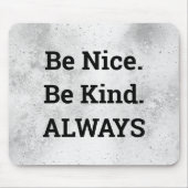 テクスチャーに優れた文字を持つ マウスパッド (正面)