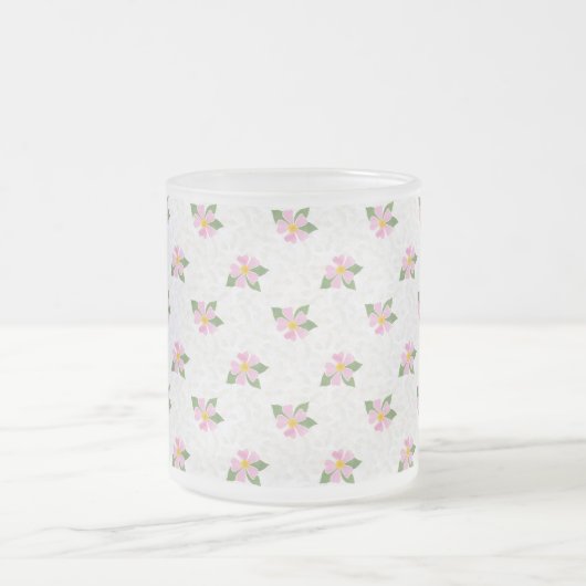 テクスチャード白のノスタルジックな犬のバラパターン フロストグラスマグカップ (中央)